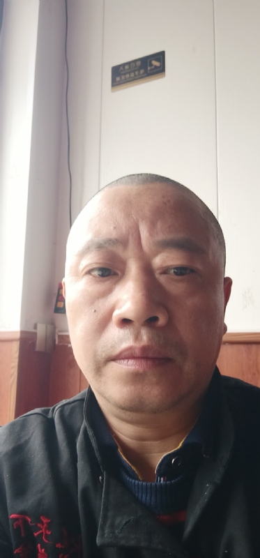 快乐人生的第一张照片--唐山相亲服务中心