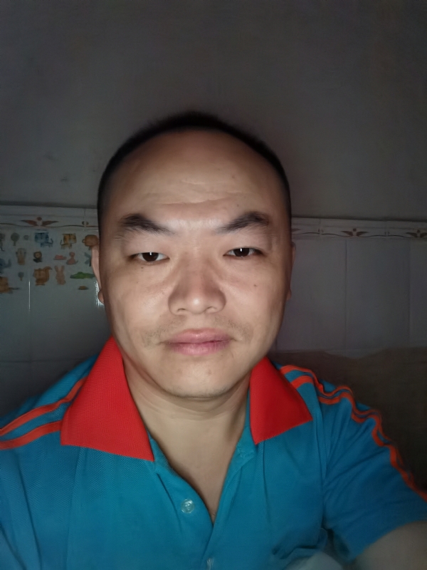 与子携老的第二张照片--唐山相亲服务中心