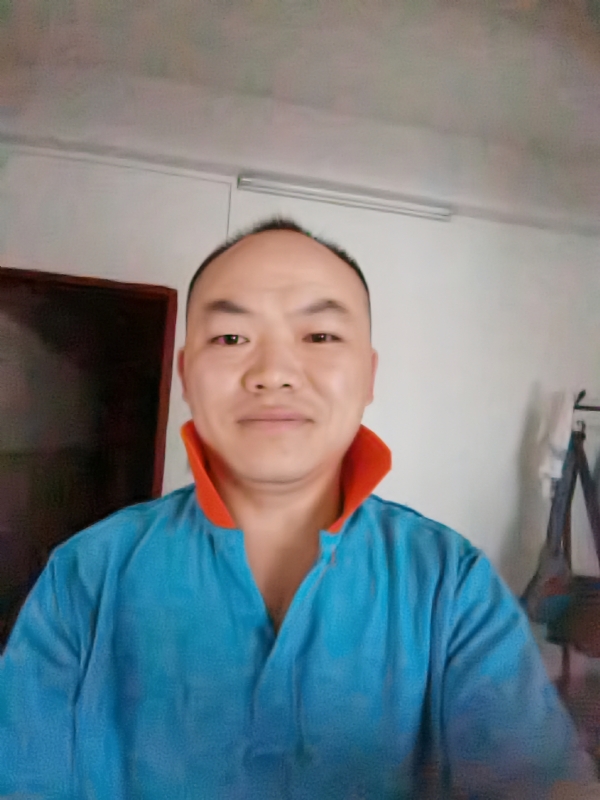 与子携老的第四张照片--唐山相亲服务中心