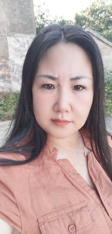 乖乖一女的第一张照片--唐山相亲服务中心