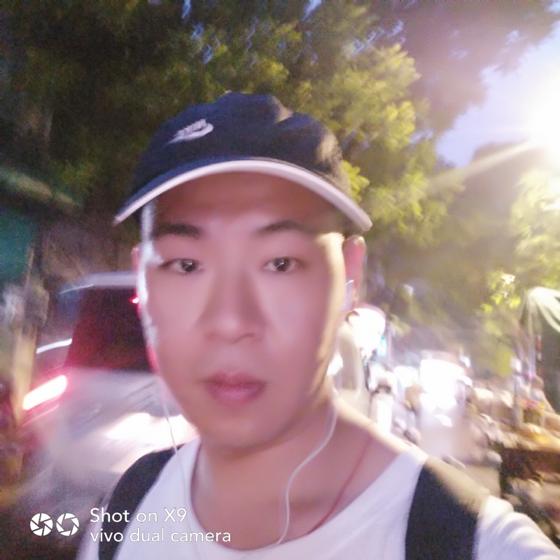 心跳男孩的第一张照片--唐山相亲服务中心