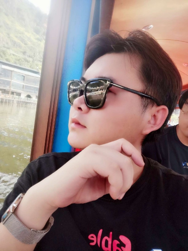 曲生的第三张照片--唐山相亲服务中心