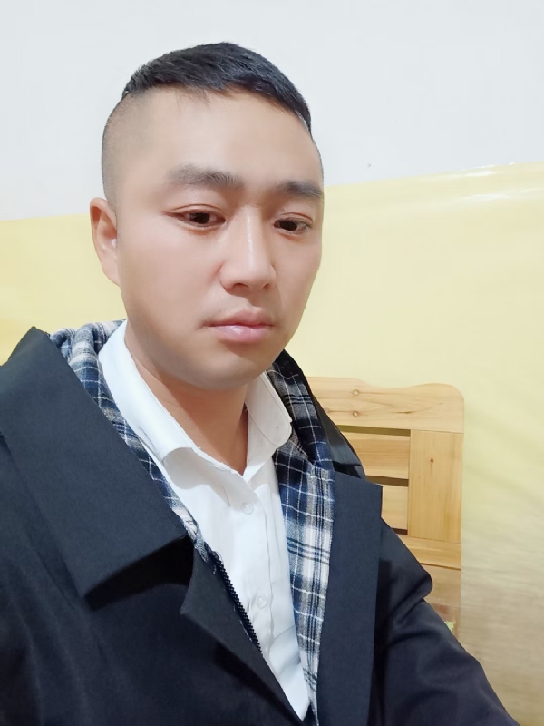 小天的第一张照片--唐山相亲服务中心