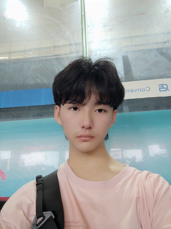 钱嘉豪的第二张照片--唐山相亲服务中心