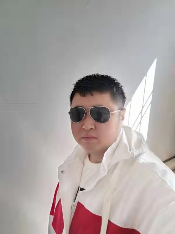 大漠叔叔的第一张照片--唐山相亲服务中心