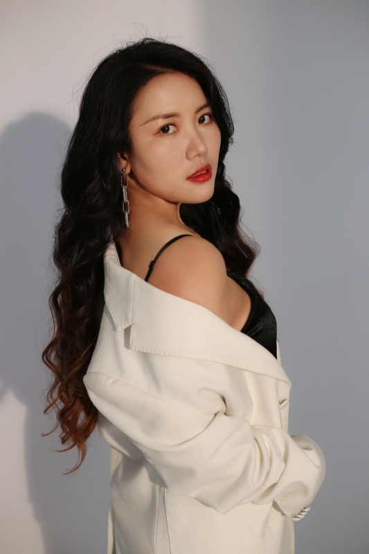 珍妮的第一张照片--唐山相亲服务中心