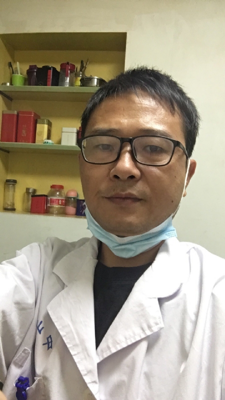 妖姬足球的第一张照片--唐山相亲服务中心