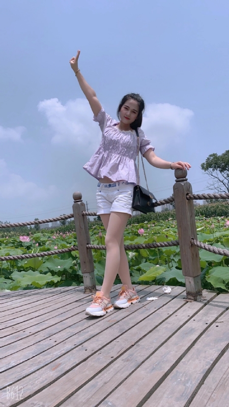 秋水伊人的第二张照片--唐山相亲服务中心