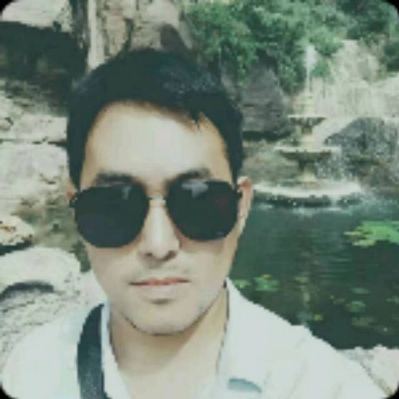 明月照他乡的第一张照片--唐山相亲服务中心