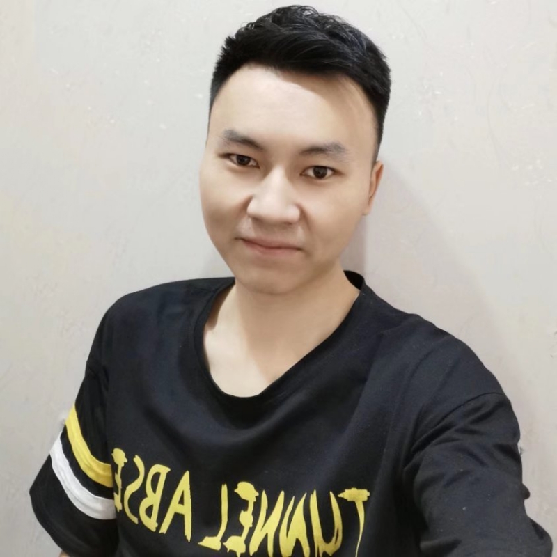 大男孩的第一张照片--唐山相亲服务中心