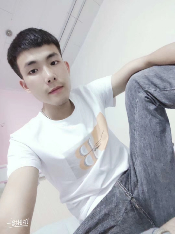 爱Q我的第一张照片--唐山相亲服务中心