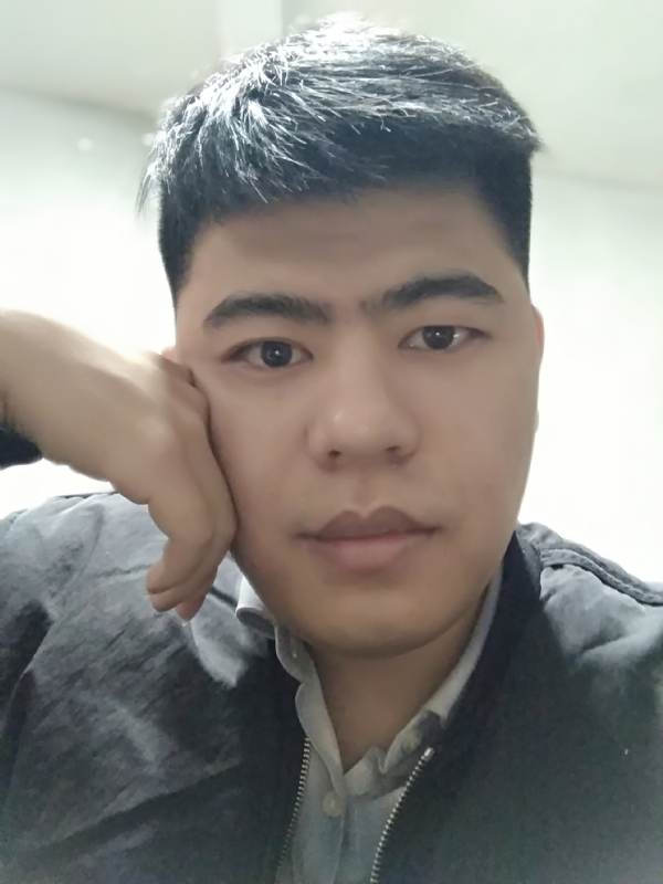 爱笑的人的第一张照片--唐山相亲服务中心