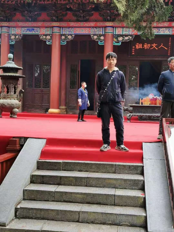 单身的小草的第三张照片--唐山相亲服务中心