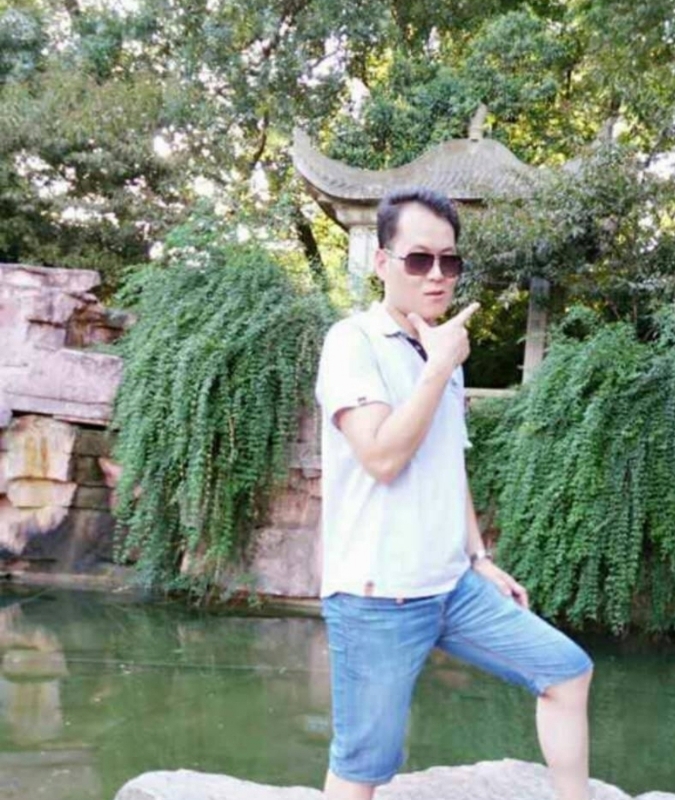 随缘的第一张照片--唐山相亲服务中心