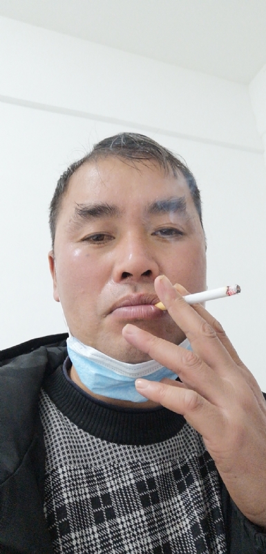 龙心的第一张照片--唐山相亲服务中心