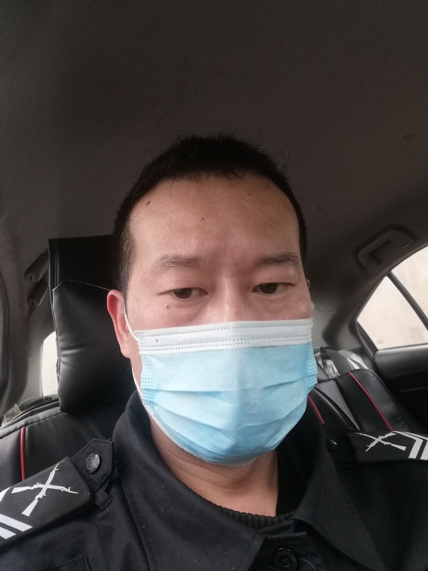 不会躲的刺猬的第一张照片--唐山相亲服务中心