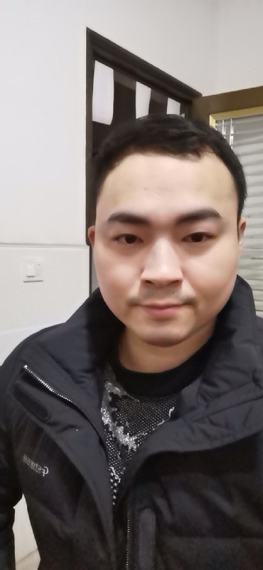 老实人的第一张照片--唐山相亲服务中心