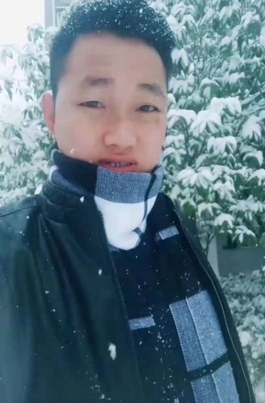 为爱拼一回的第一张照片--唐山相亲服务中心