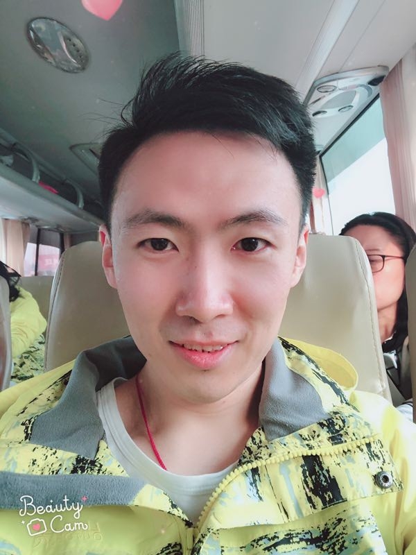 郭白白的第二张照片--唐山相亲服务中心