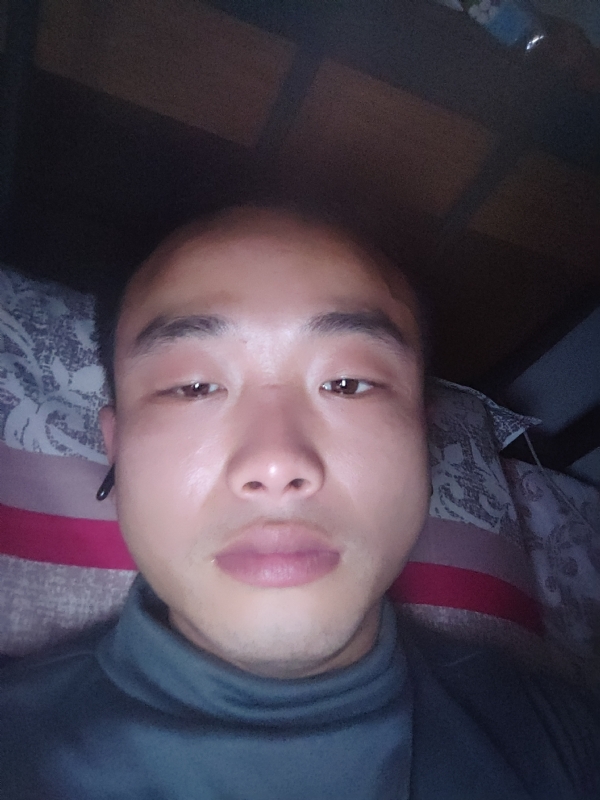 偏爱的第一张照片--唐山相亲服务中心