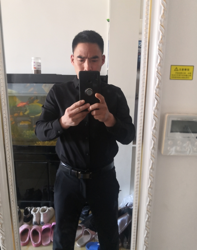 小猫咪的第一张照片--唐山相亲服务中心