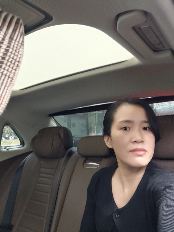 烟雨如墨的第一张照片--唐山相亲服务中心