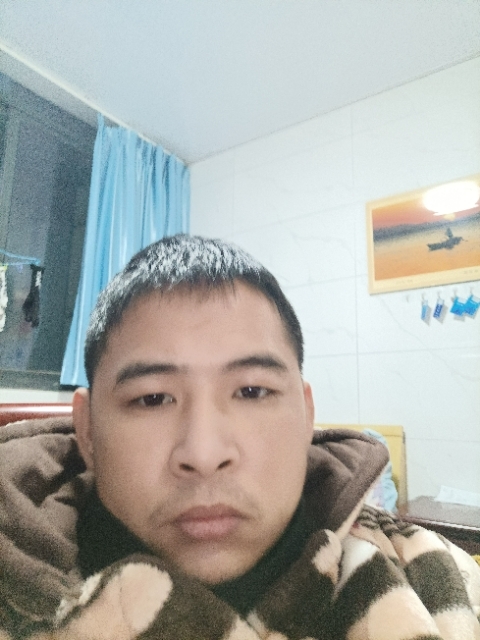 寂寞的第一张照片--唐山相亲服务中心