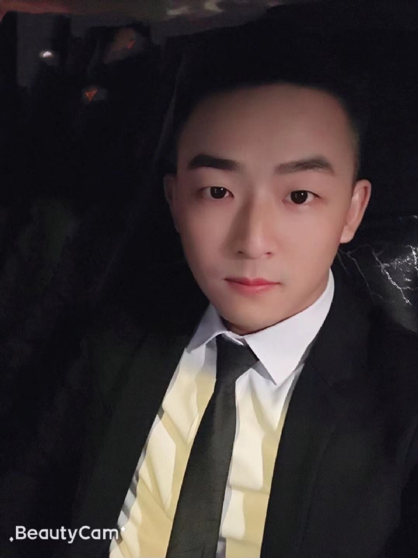 归心的第一张照片--唐山相亲服务中心