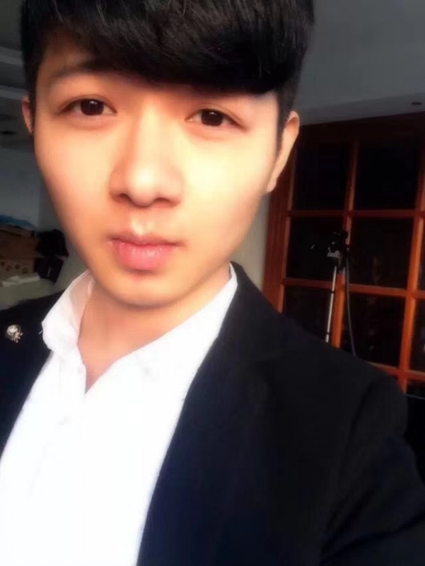 萨拉嘿呦的第一张照片--唐山相亲服务中心