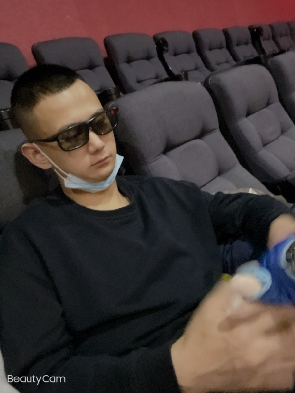 小五的第三张照片--唐山相亲服务中心