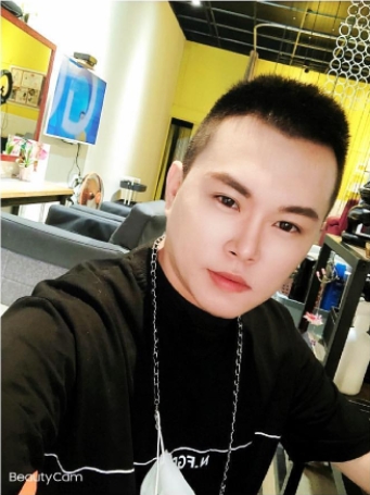 lucky的第一张照片--唐山相亲服务中心