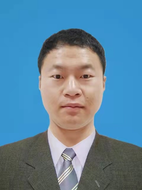 雨哥的第一张照片--唐山相亲服务中心