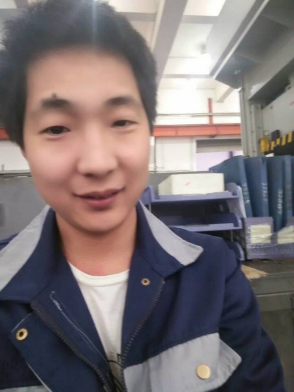 爱是你我的第一张照片--唐山相亲服务中心