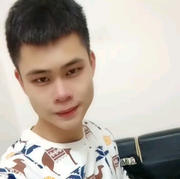 浪子的第一张照片--唐山相亲服务中心