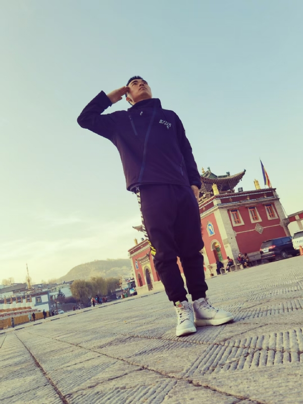 相会的第二张照片--唐山相亲服务中心