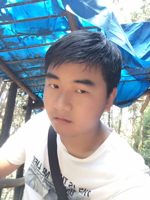 殷勤的王子的第三张照片--唐山相亲服务中心