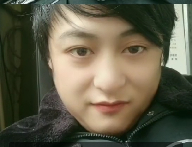 小玮的第一张照片--唐山相亲服务中心