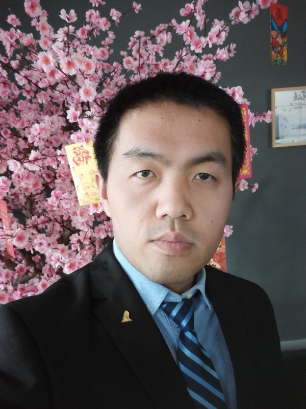 我就是个翻译的第二张照片--唐山相亲服务中心