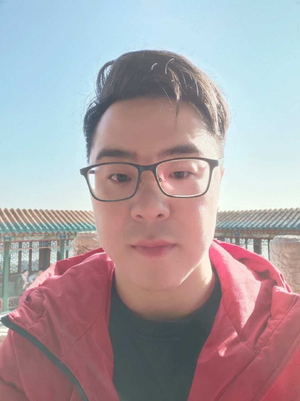 不爱吃竹子的小熊的第一张照片--唐山相亲服务中心