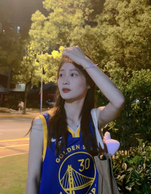 小趴菜的第三张照片--唐山相亲服务中心