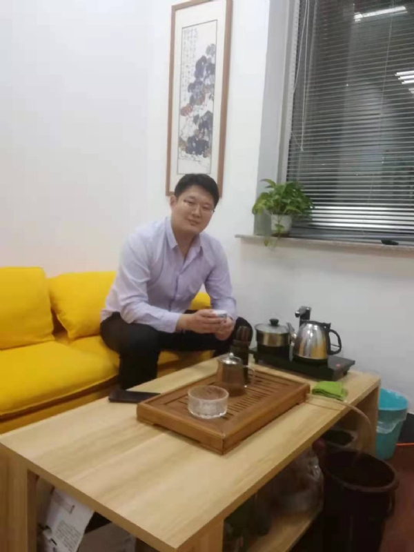 阳光的第一张照片--唐山相亲服务中心