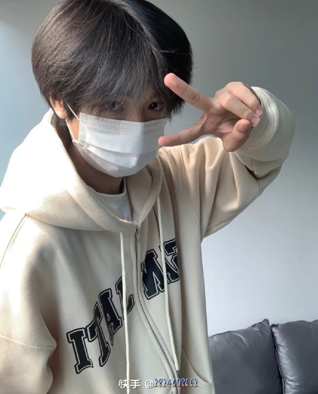 emo的风的第一张照片--唐山相亲服务中心