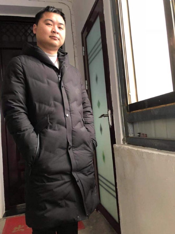 末端的第一张照片--唐山相亲服务中心