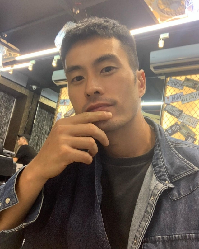 伟业强哥的第一张照片--唐山相亲服务中心