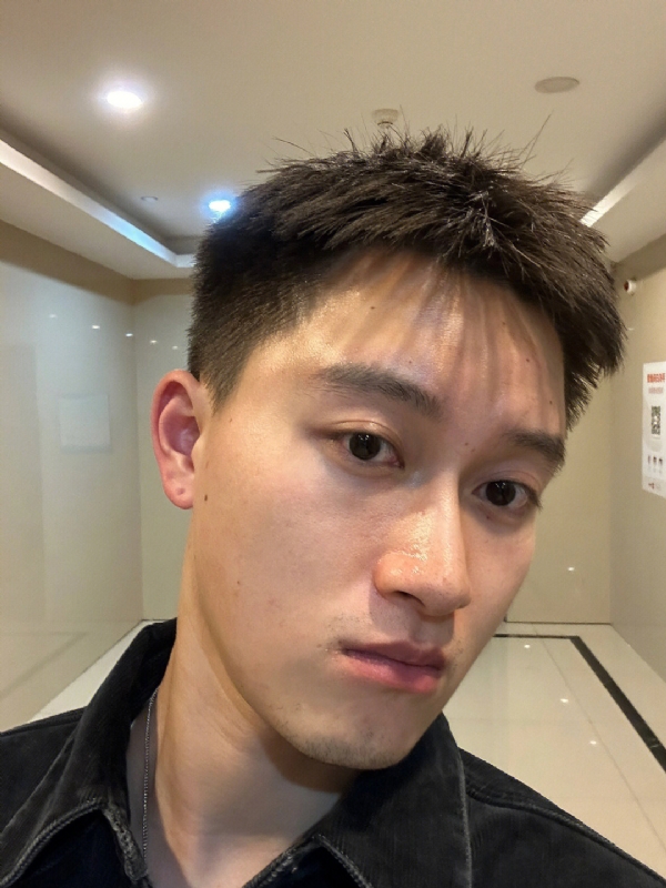 月光之下的第一张照片--唐山相亲服务中心