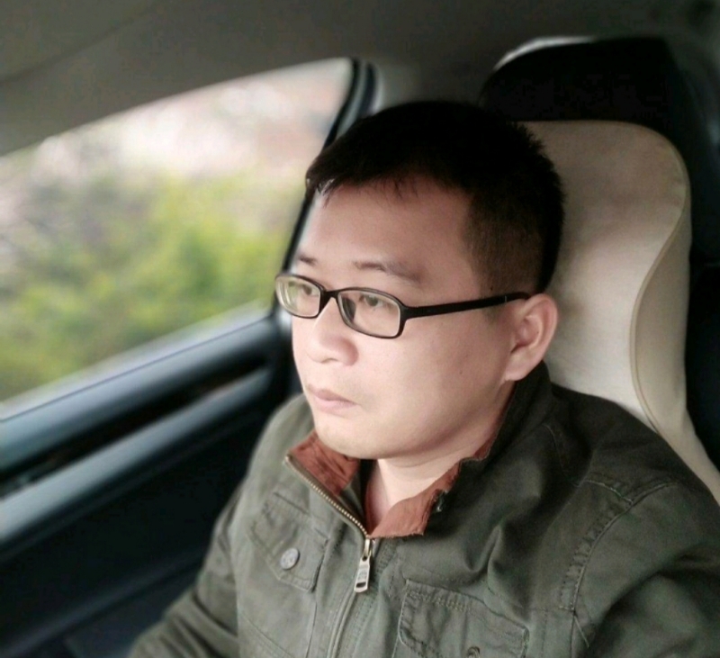 海风吹动你的心的第一张照片--唐山相亲服务中心