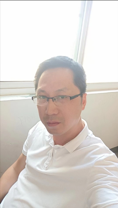 划过生命的流星的第一张照片--唐山相亲服务中心