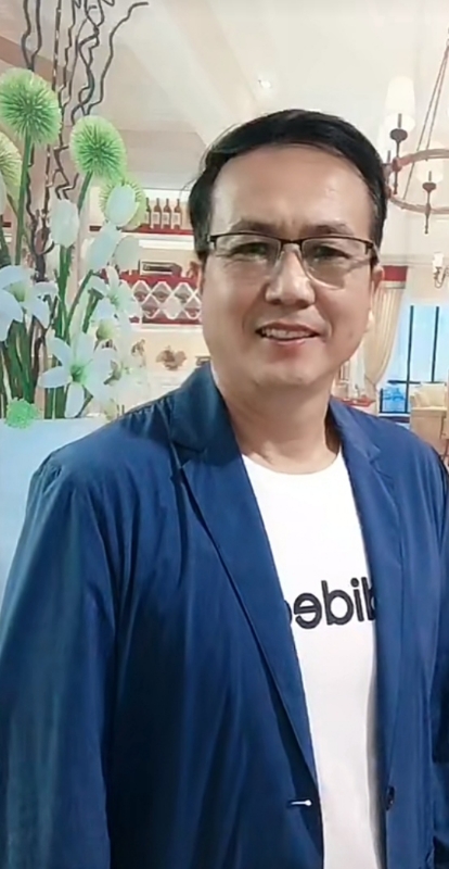 沈先生的第一张照片--唐山相亲服务中心