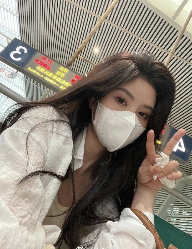 丽华的第一张照片--唐山相亲服务中心