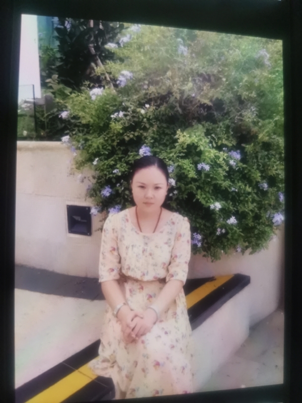 李姝静的第三张照片--唐山相亲服务中心